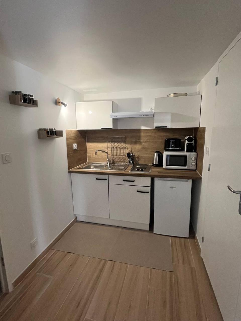 Charmant Et Confortable Appartement Narbona Exterior foto