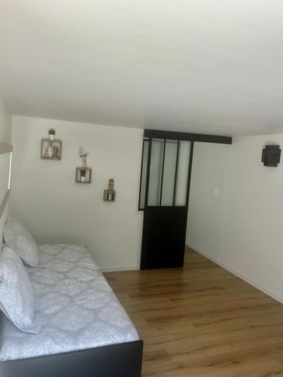 Charmant Et Confortable Appartement Narbona Exterior foto